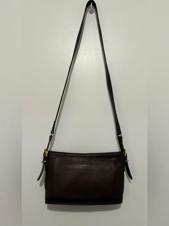 Rare Vintage Coach Equestrian Zip (#9802) Leather Shoulder Bag in Mahogany - Picture 13 of 13